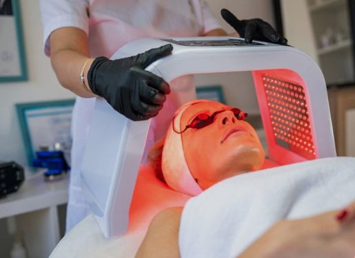 LED light facial